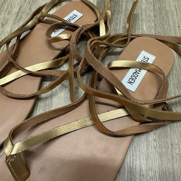 Steve Madden Gold Wynn Sandal - Picture 2 of 4